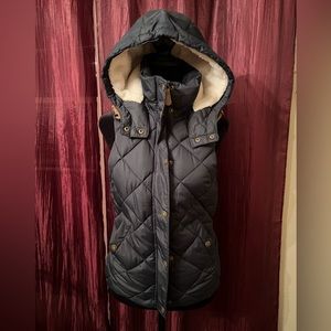 Navy Blue Puffer Vest